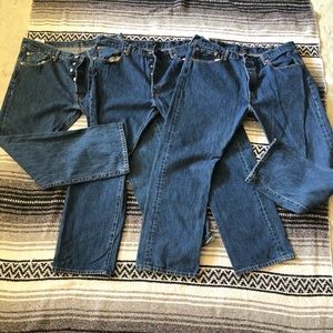 3 pair men’s Levi’s